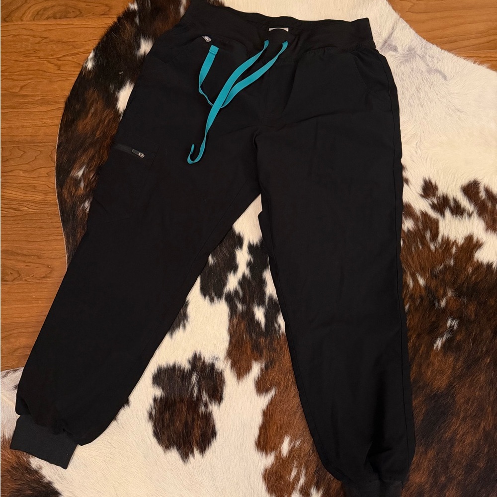 Figs Black Technical Jogger Pants